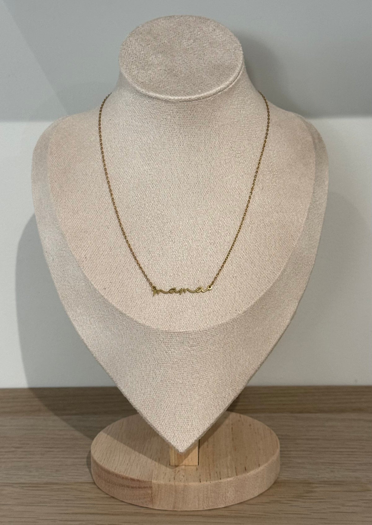 Collar mama