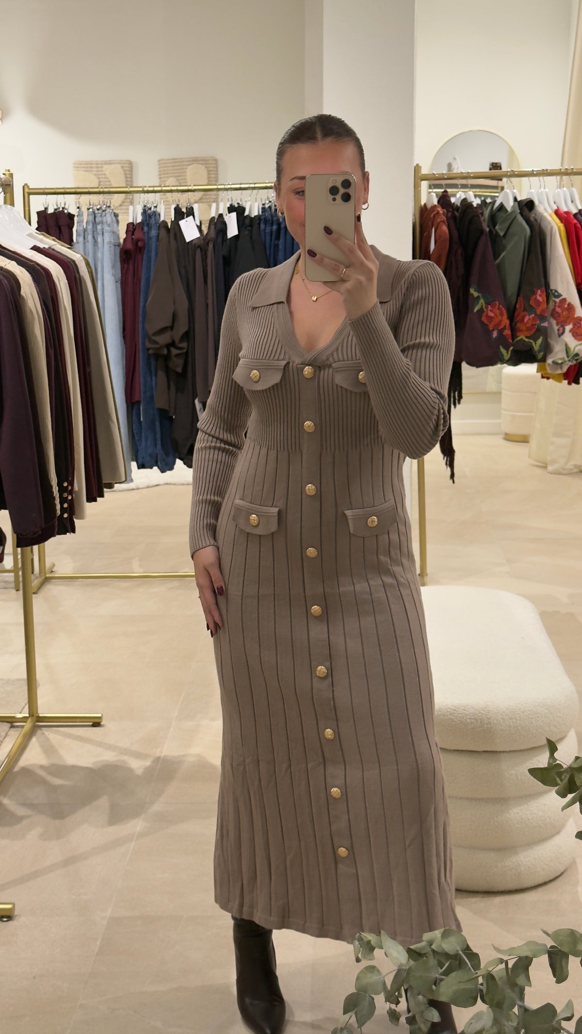 Vestido botones dorados